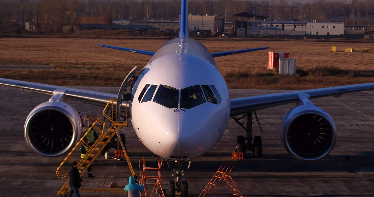 Обложка © Shutterstock / FOTODOM/ Anatoliy_Copter38