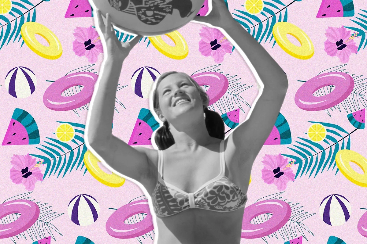 Пляжная мода СССР: во что одевались на курортах советские женщины. Коллаж © Life.ru. Обложка © Freepik, © ТАСС / Б. Алекнавичюс