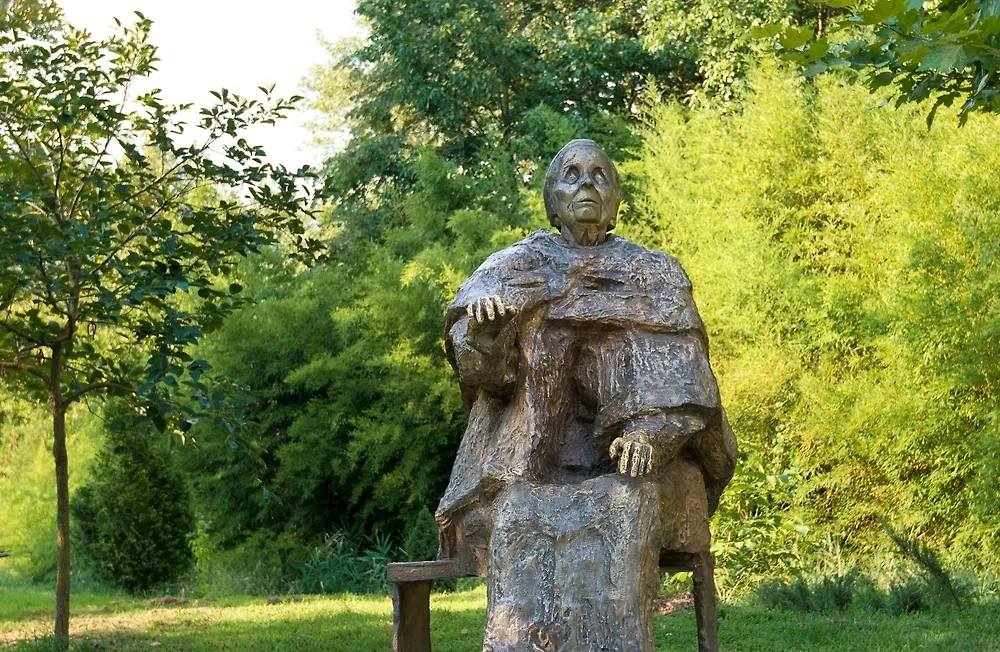 Почему феномен Ванги работает спустя годы — вся правда. Фото © Shutterstock / FOTODOM / yevgeniy11