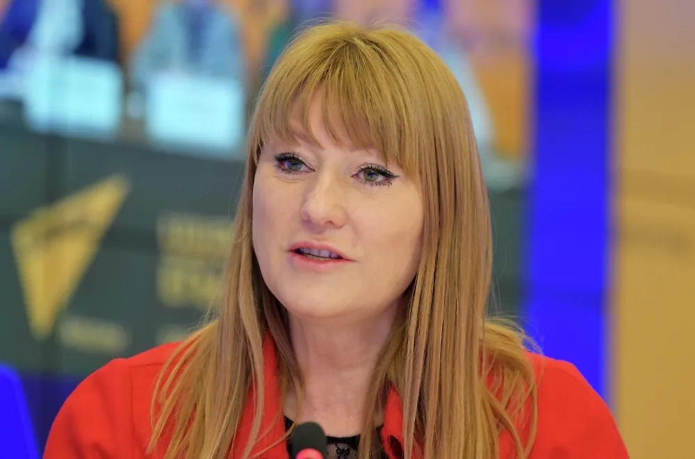 Светлана Журова. Обложка © РИА Новости / Мария Девахина