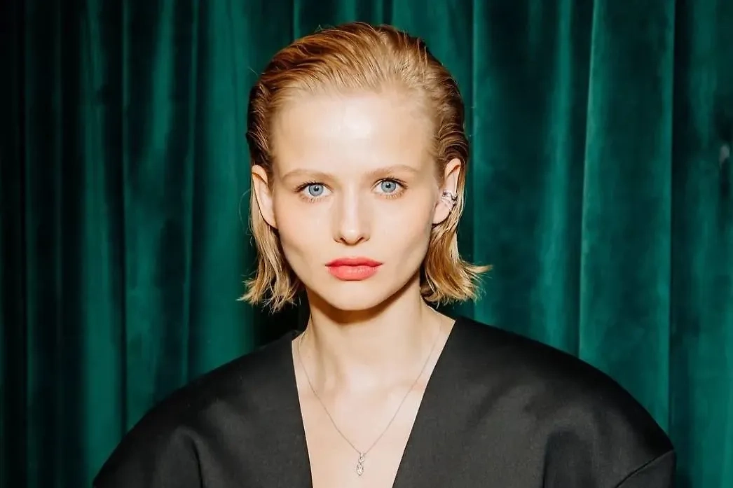 Актриса Саша Бортич тоже проходила через это. Через травлю в школе. Они всегда выбирают тех, кого считают уязвимыми. Фото © Instagram (признан экстремистской организацией и запрещён на территории Российской Федерации) / bortich