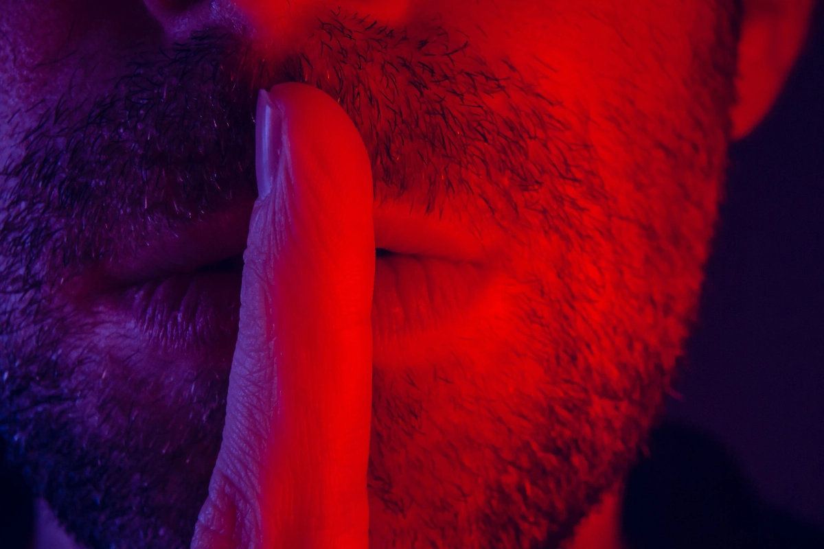 Обложка © Shutterstock / FOTODOM/ Maor_Winetrob