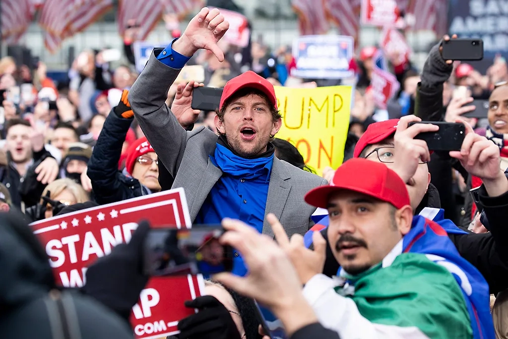 Обложка © ТАСС / MICHAEL REYNOLDS