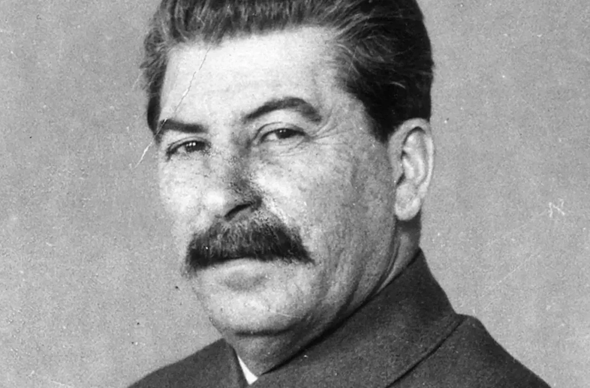 Обложка © Wikipedia / James Abbe