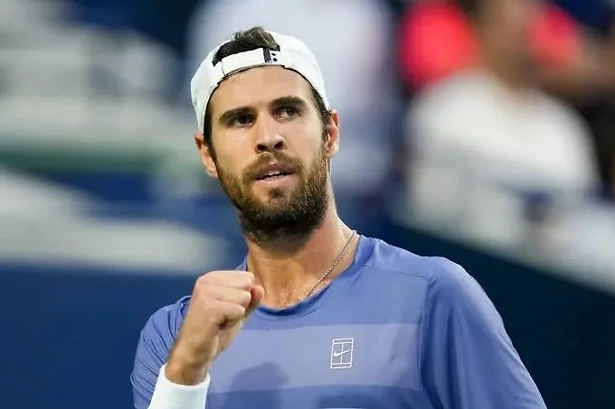 Карен Хачанов. Обложка © X / ATP Tour