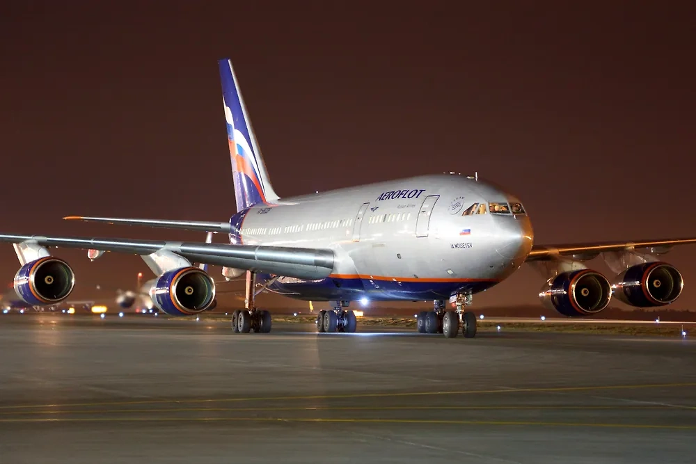 Обложка © Shutterstock / FOTODOM / Fasttailwind