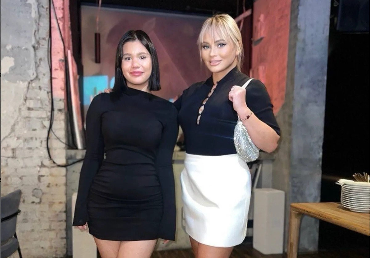 Полина и Дана Борисовы. Обложка © Instagram (соцсеть запрещена в РФ; принадлежит корпорации Meta, которая признана в РФ экстремистской) / danaborisova_official