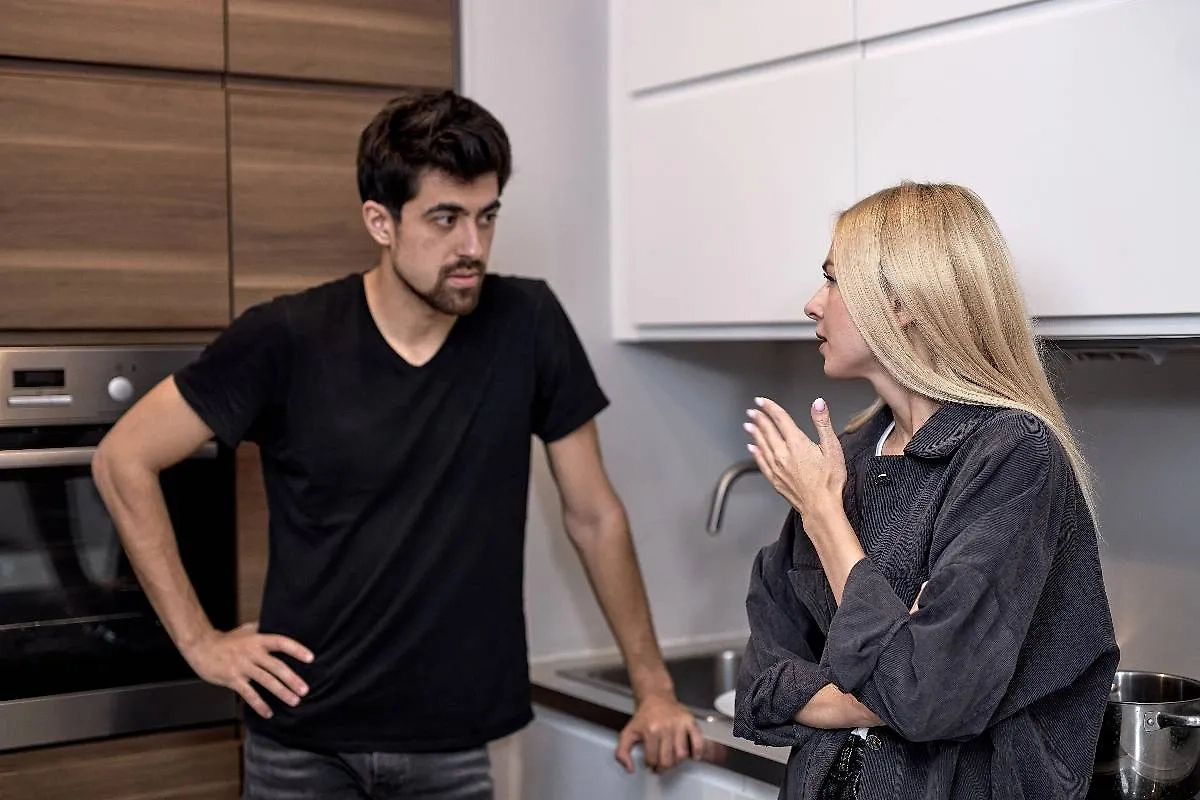 Психомоторное возбуждение — это когда вы не можете усидеть на месте. Такое бывает не только у детей с СДВГ, но и при осенних обострениях. Фото © Shutterstock / FOTODOM / Shakirov Albert