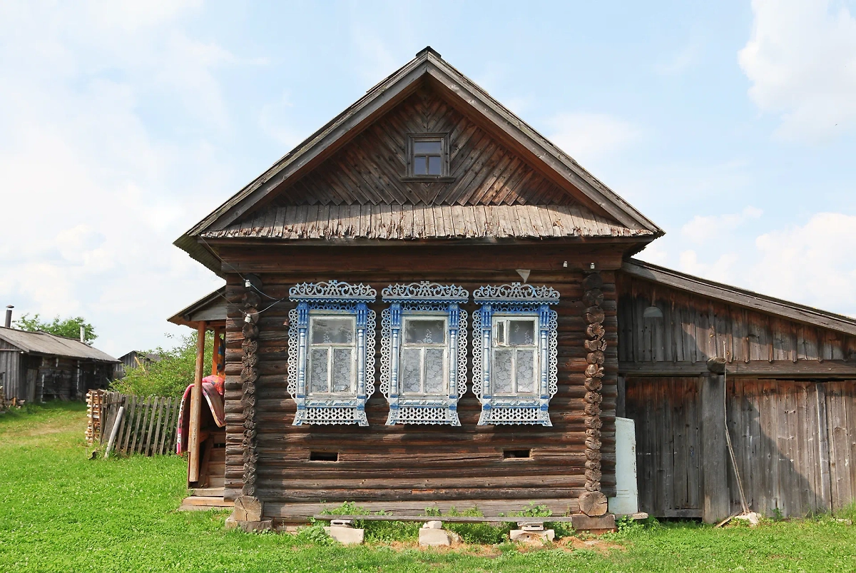 В России растёт интерес к избингу. Обложка © Shutterstock / FOTODOM / Sergey Bezgodov