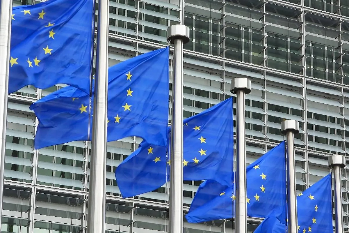 Обложка © Shutterstock / FOTODOM / MEDIAIMAG