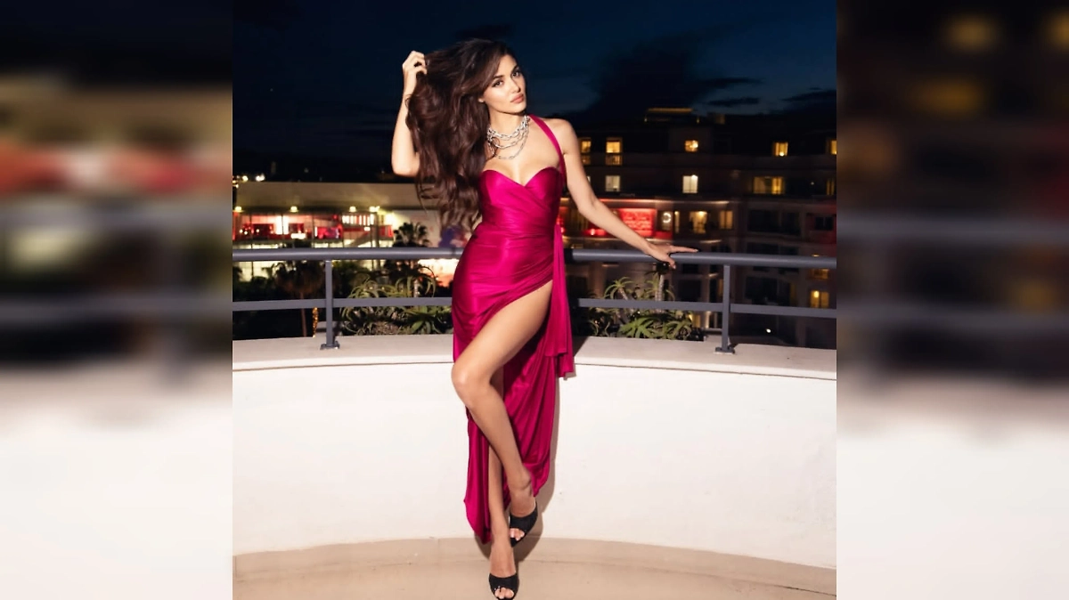 Звезда «Постучись в мою дверь» Ханде Эрчел снова свободна. Фото © Instagram (признан экстремистской организацией и запрещён на территории Российской Федерации) / handemiyy