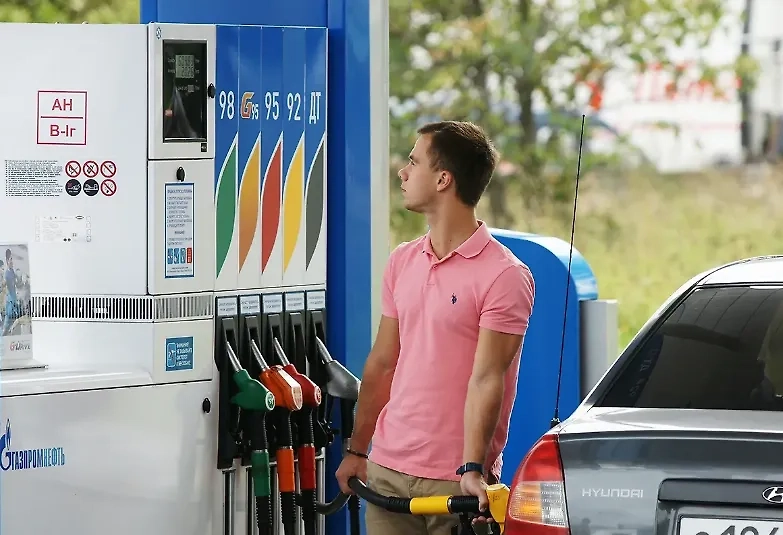 Обложка © Shutterstock / FOTODOM / Alexey Smyshlyaev