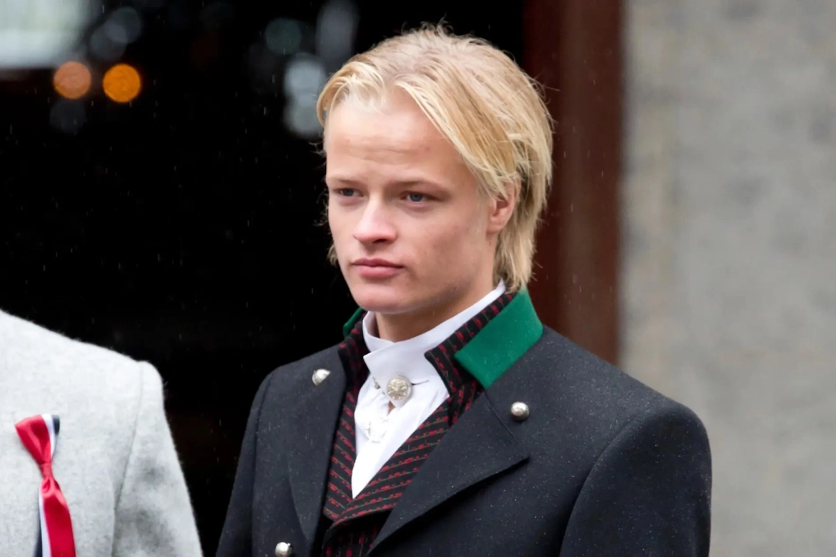 Мариус Борг Хейби, пасынок кронпринца Норвегии, обвиняется в 32 преступлениях. Фото © Gettyimages / Julian Parker