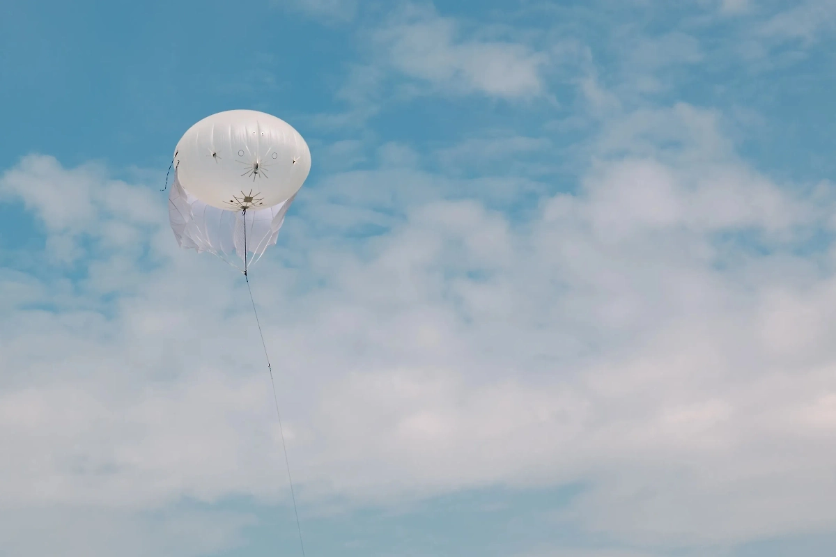 Обложка © Shutterstock / FOTODOM / Sherbak_photo