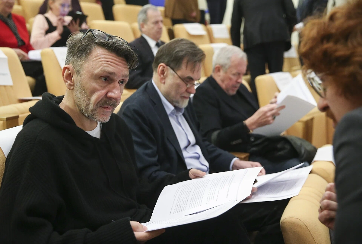 Сергей Шнуров. Обложка © Wikipedia / Duma.gov.ru