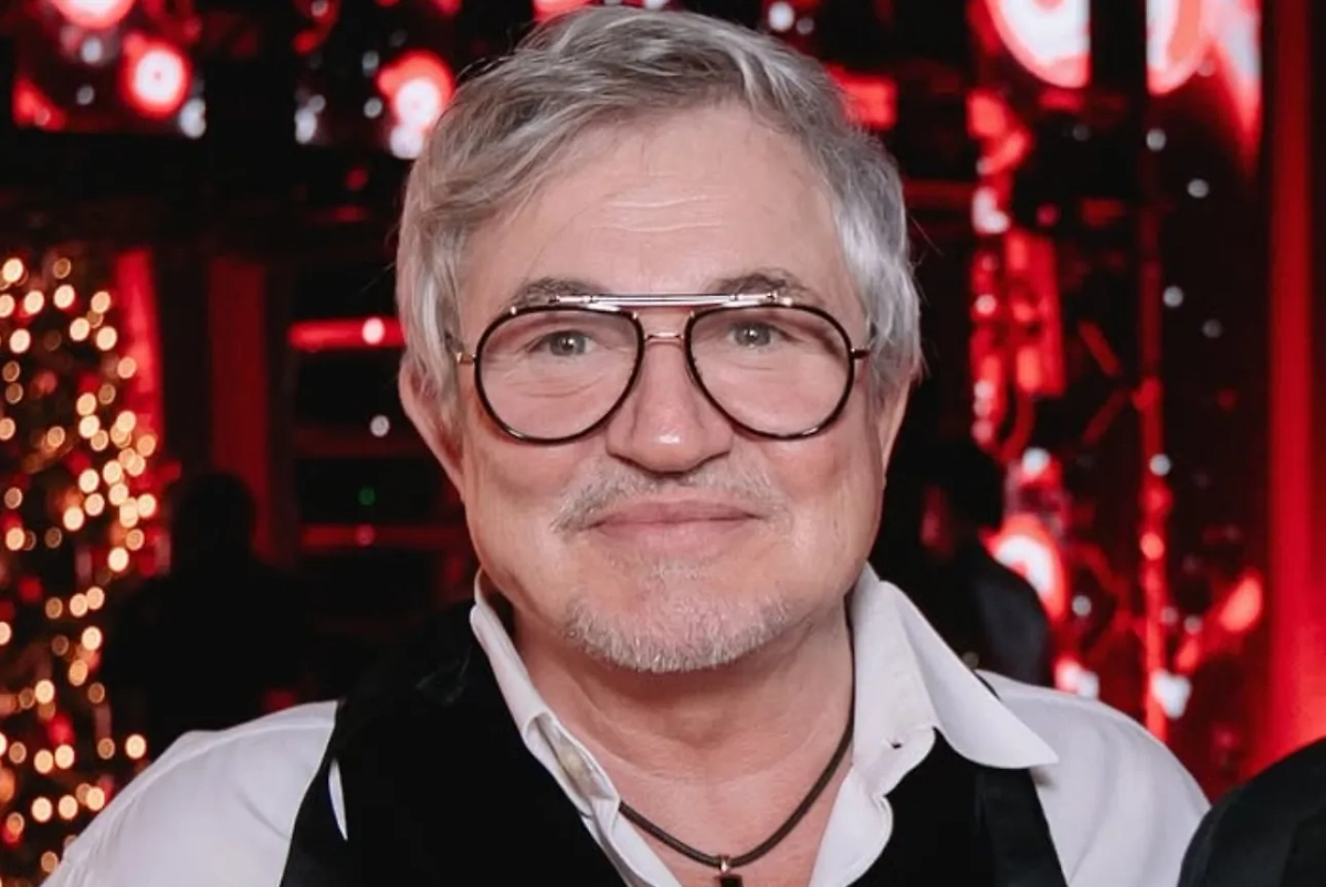 Дмитрий Дибров. Обложка © Instagram (признан экстремистской организацией и запрещён на территории Российской Федерации)/ polinadibrova