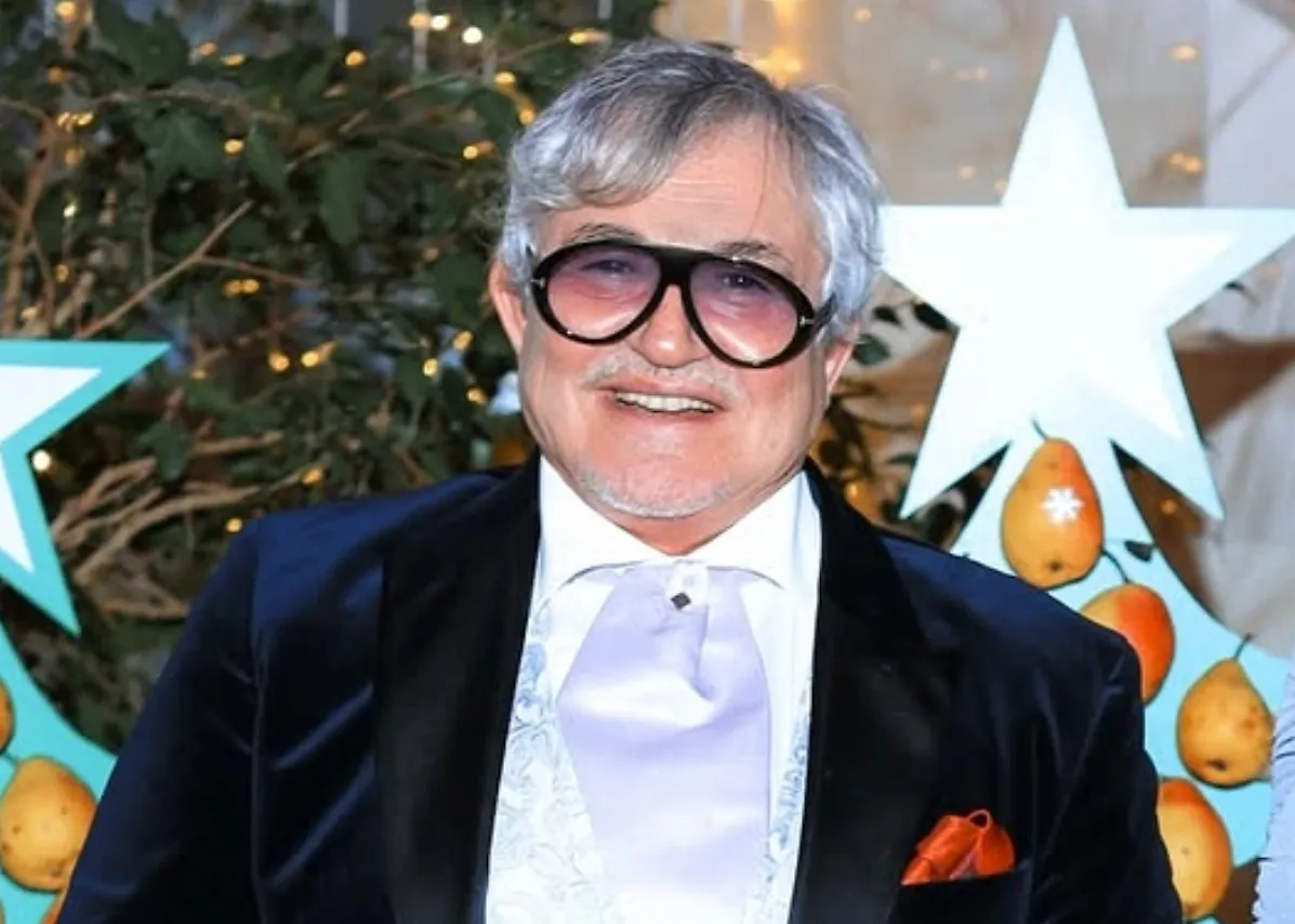 Дмитрий Дибров. Обложка © Instagram (признан экстремистской организацией и запрещён на территории Российской Федерации) / polinadibrova