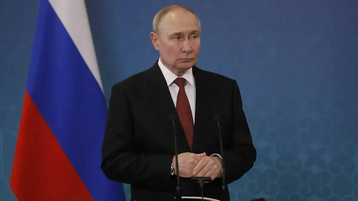 Владимир Путин. Обложка © Life.ru