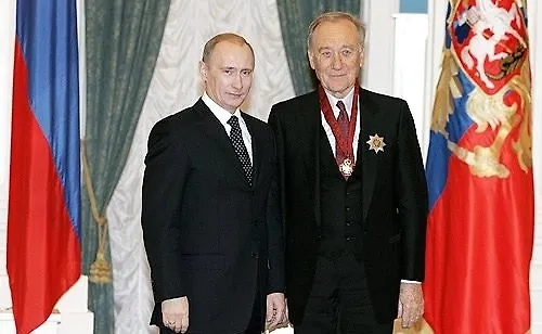 Президент России Владимир Путин и композитор Родион Щедрин. Обложка © kremlin.ru