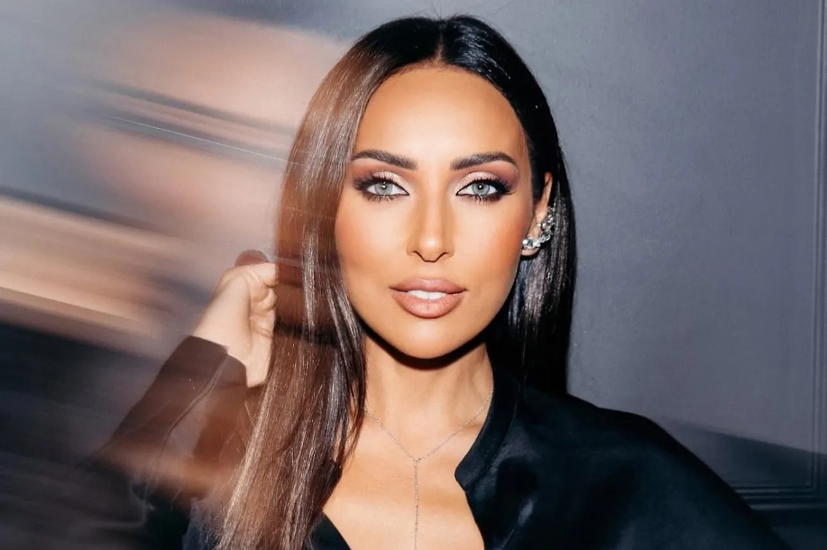 Алсу. Обложка © Instagram (признан экстремистской организацией и запрещён на территории Российской Федерации) / @alsou_a