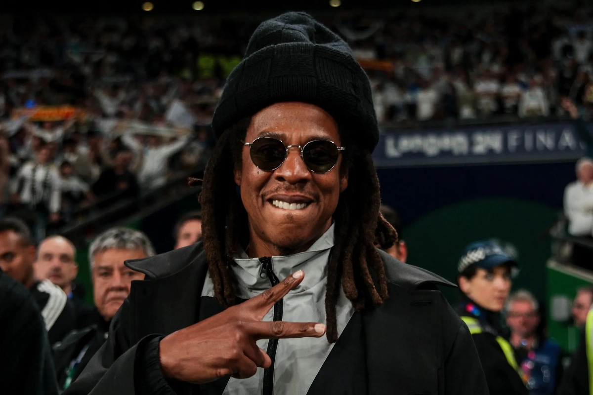 Обложка © Shutterstock / FOTODOM / Raffaele Conti 88