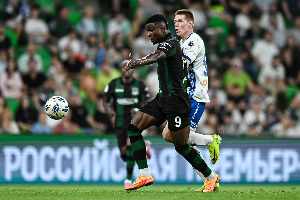 Джон Кордоба (№9) принёс «Краснодару» победу над московским «Динамо». Обложка © Telegram / ФК «Краснодар»