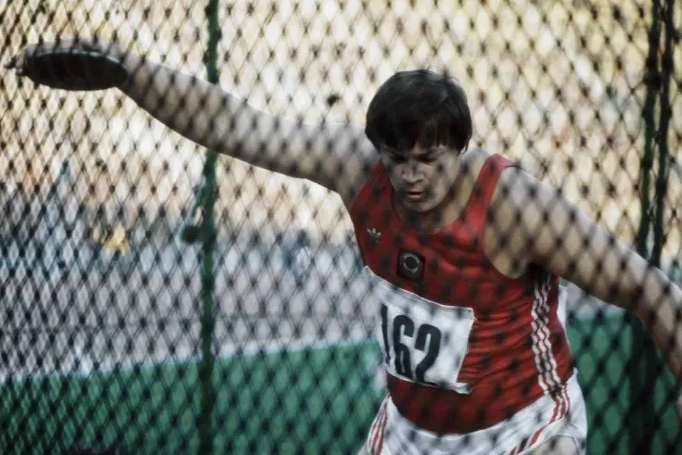 Юрий Думчев побывал и на Олимпиаде. После мирового рекорда путь туда был открыт. Фото © ТАСС / Фотохроника ТАСС / Игорь Уткин