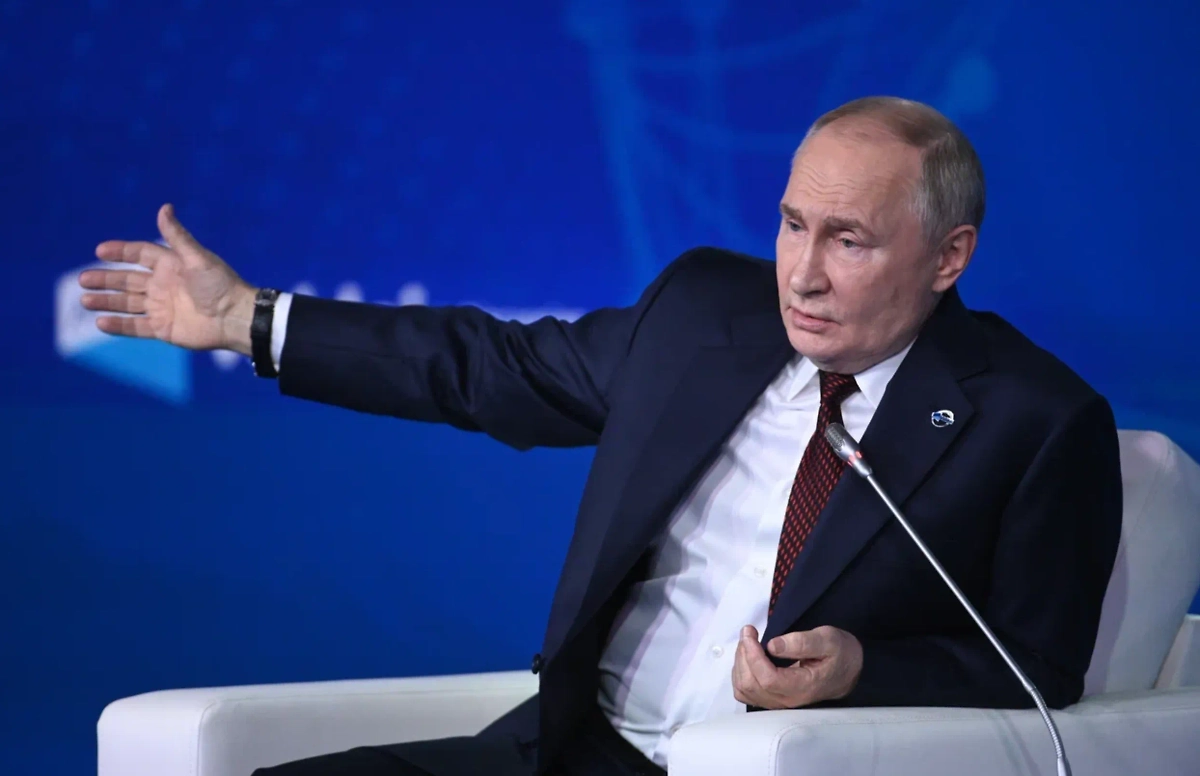 Владимир Путин. Обложка © Life.ru