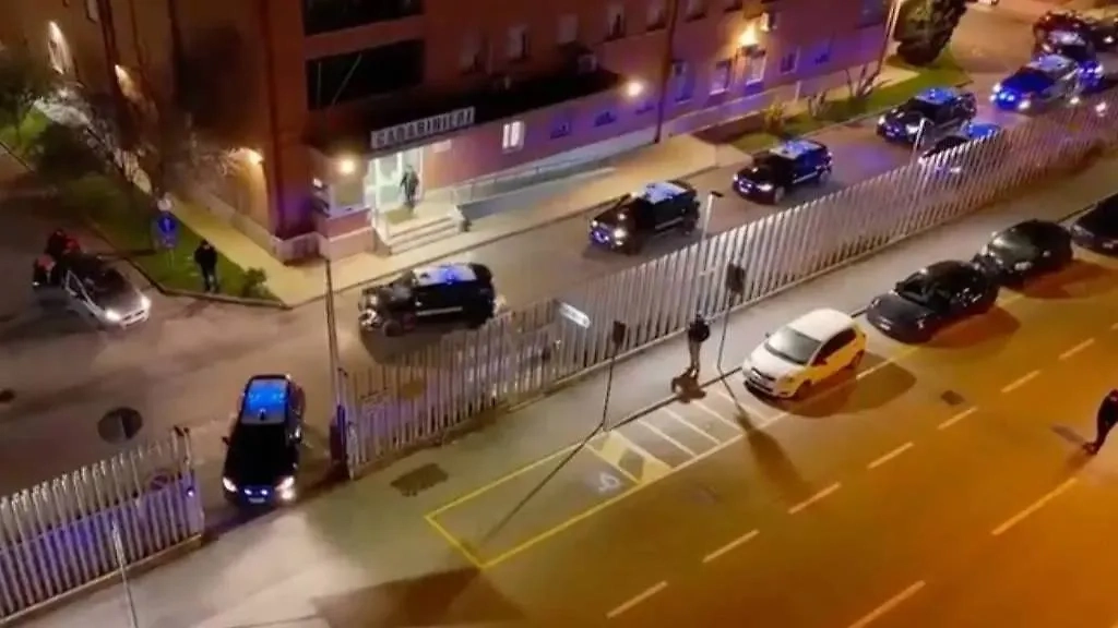 Обложка © X / Командование карабинеров Римини