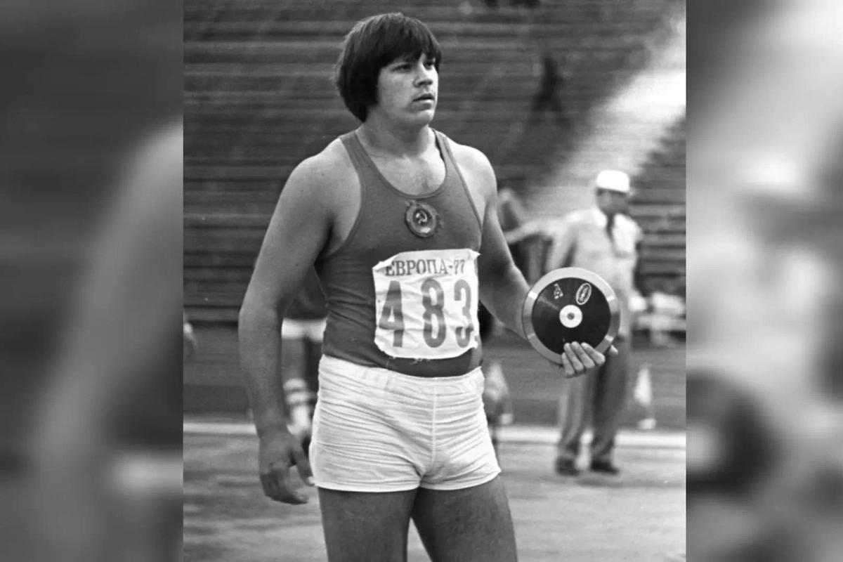 Юрий Думчев мечтал стать атлетом с самого детства. С телосложением ему повезло. Фото © РИА Новости / Р. Максимов