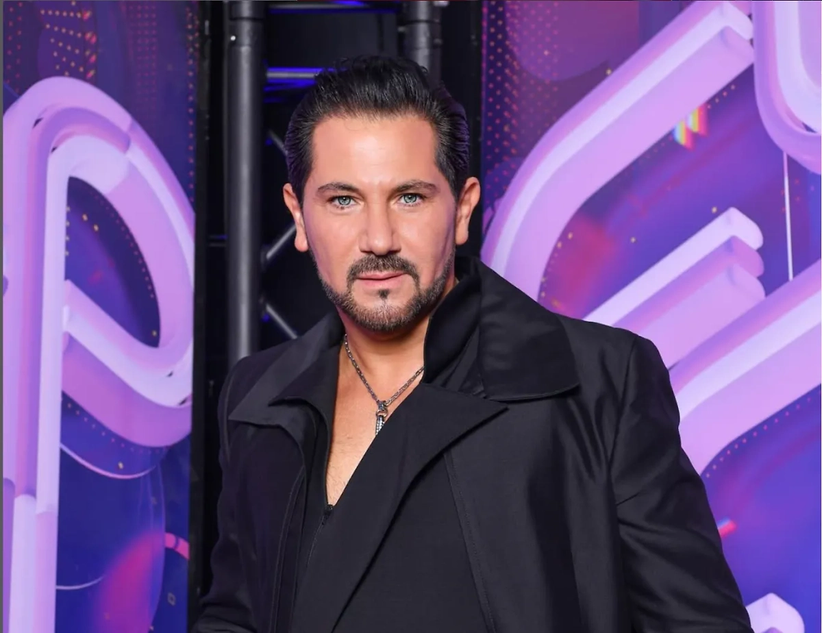 Авраам Руссо. Обложка © Instagram (соцсеть запрещена в РФ; принадлежит корпорации Meta, которая признана в РФ экстремистской) / avraamrusso