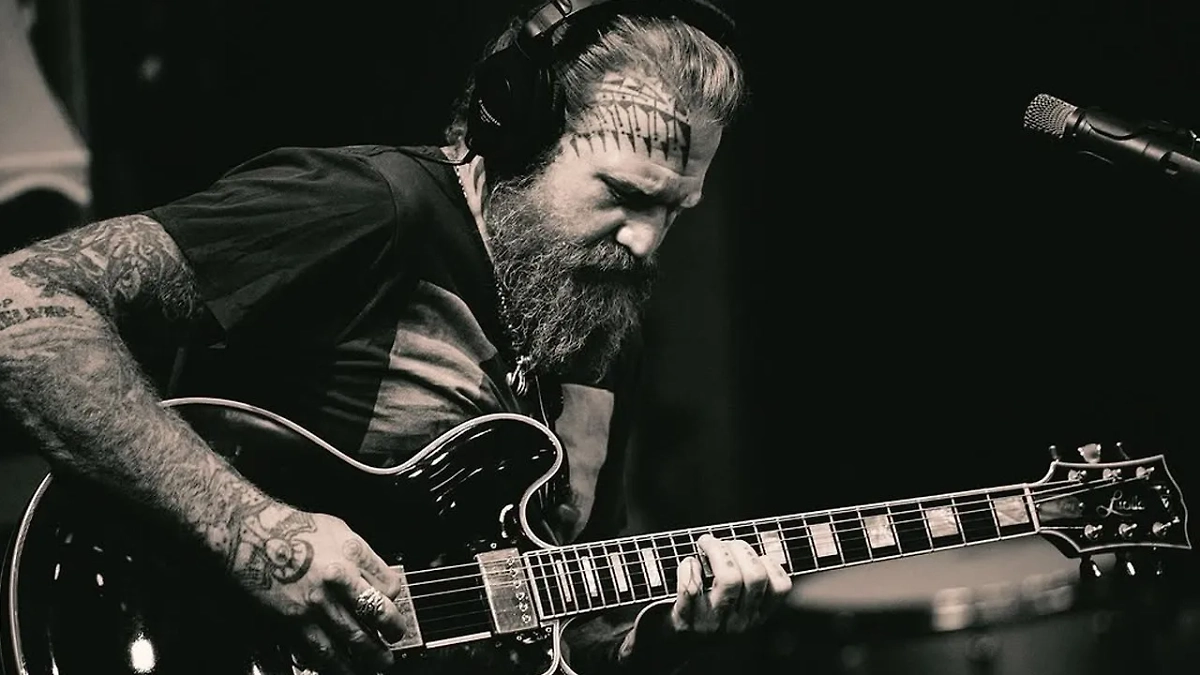 Брент Хайндс. Обложка © Instagram (признан экстремистской организацией и запрещён на территории Российской Федерации) / mastodonrocks