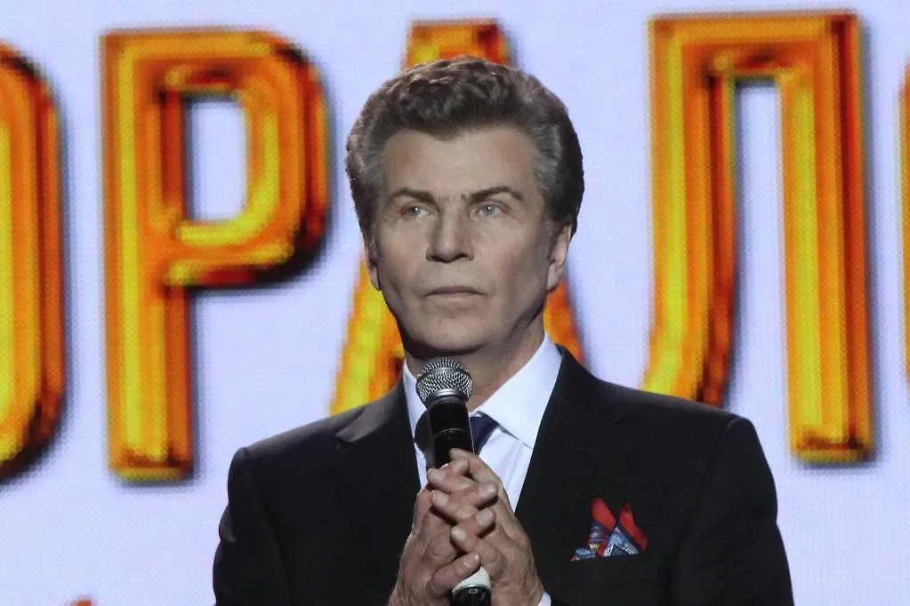 Обложка © Сергей Виноградов/ТАСС