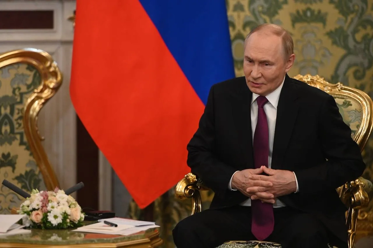 Владимир Путин. Обложка © Life.ru