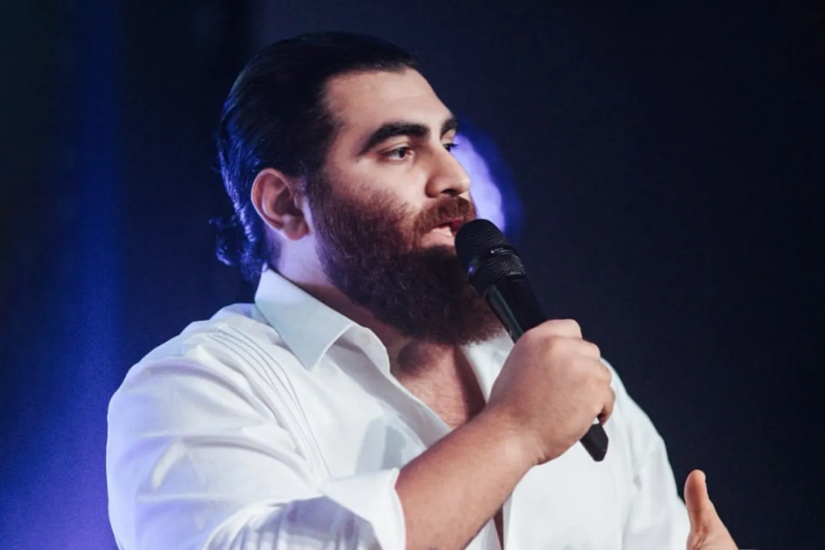 Обложка © Instagram (признан экстремистской организацией и запрещён на территории Российской Федерации) / arsenmarkaryan