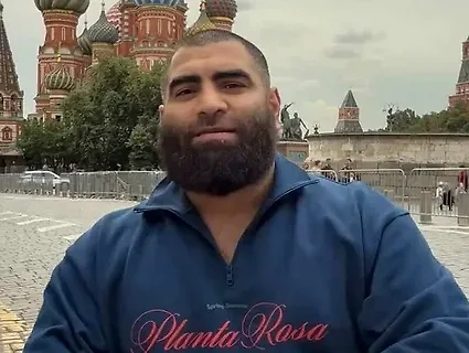 Обложка © Instagram (признан экстремистской организацией и запрещён на территории Российской Федерации) / arsenmarkaryan