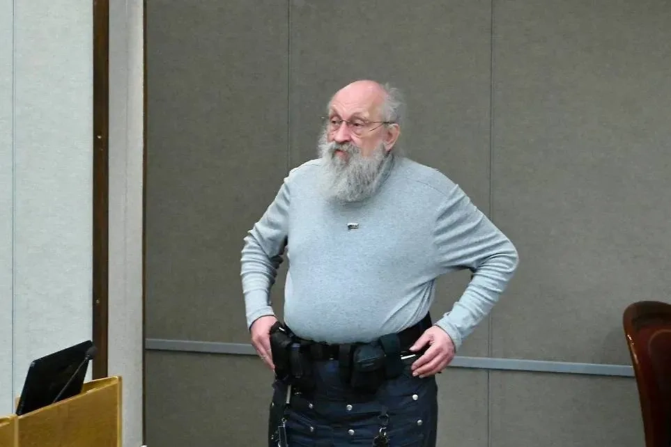 Анатолий Вассерман. Обложка © Life.ru