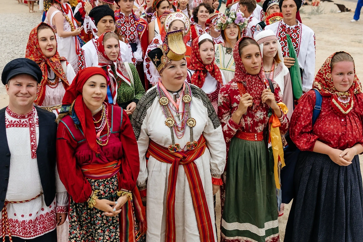 Карнавальный парад фестиваля «Таврида.АРТ» в Крыму. Фото © Предоставлено Life.ru