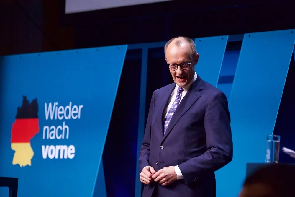 Обложка © Shutterstock / FOTODOM / Ryan Nash Photograp