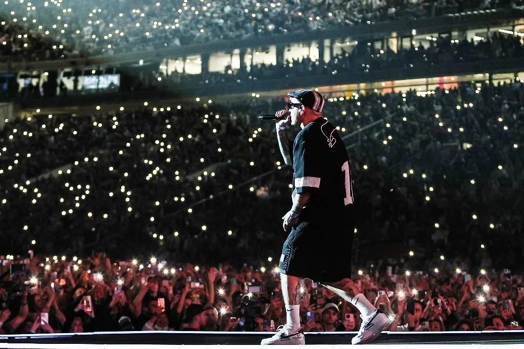 Гуф на сцене во время концерта Басты. Обложка © ТАСС / Арина Антонова