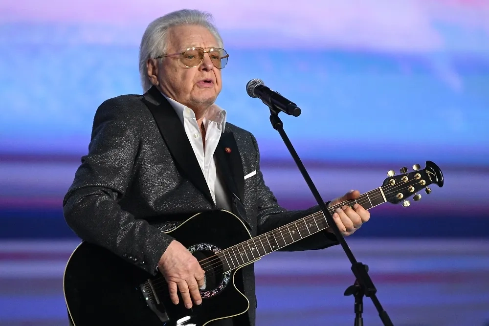 Юрий Антонов. Обложка © РИА Новости / Рамиль Ситдиков