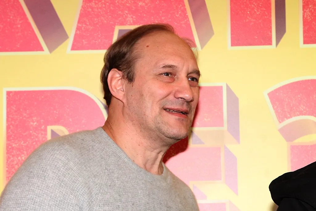 Кто из российских актёров самый высокий: рейтинг звёзд-гигантов. Фото © ТАСС / Сергей Виноградов