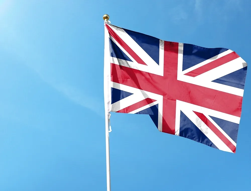 Обложка © Shutterstock / FOTODOM / Andy.LIU