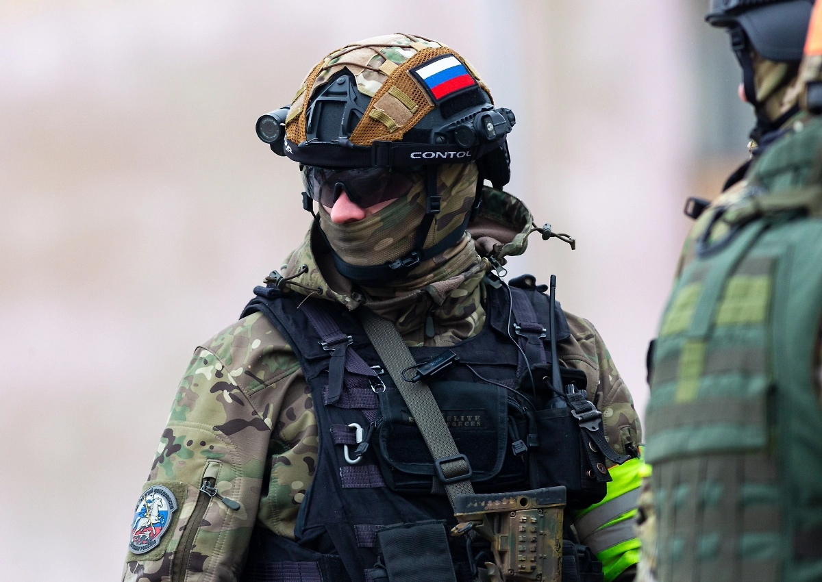 ВС РФ. Обложка © Shutterstock / FOTODOM / Dmitriy Kandinskiy