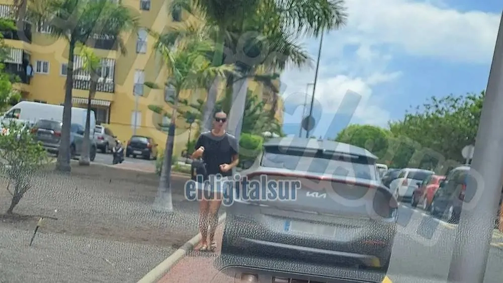 Испанские папарацци застали Елену Исинбаеву на Канарских островах. Фото © eldigitalsur.com