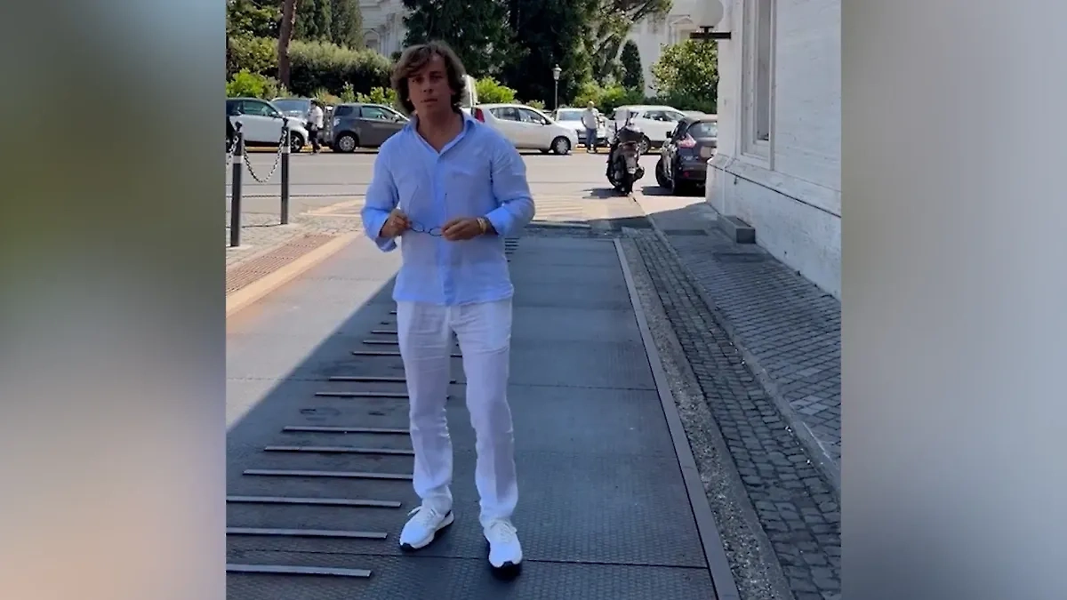 Обложка © Instagram (признан экстремистской организацией и запрещён на территории Российской Федерации) / maxgalkinru