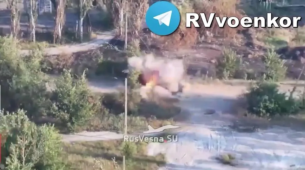 Взрыв беспилотника. Фото © Telegram / Военкоры русской весны