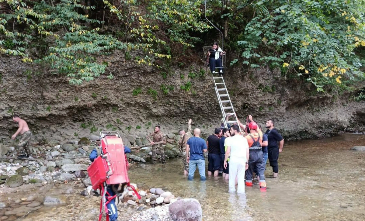 Обложка © Пресс-служба МЧС Кабардино-Балкарии