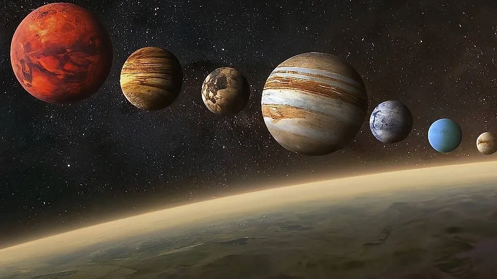 Обложка ©  Shutterstock / FOTODOM / The parade of planets