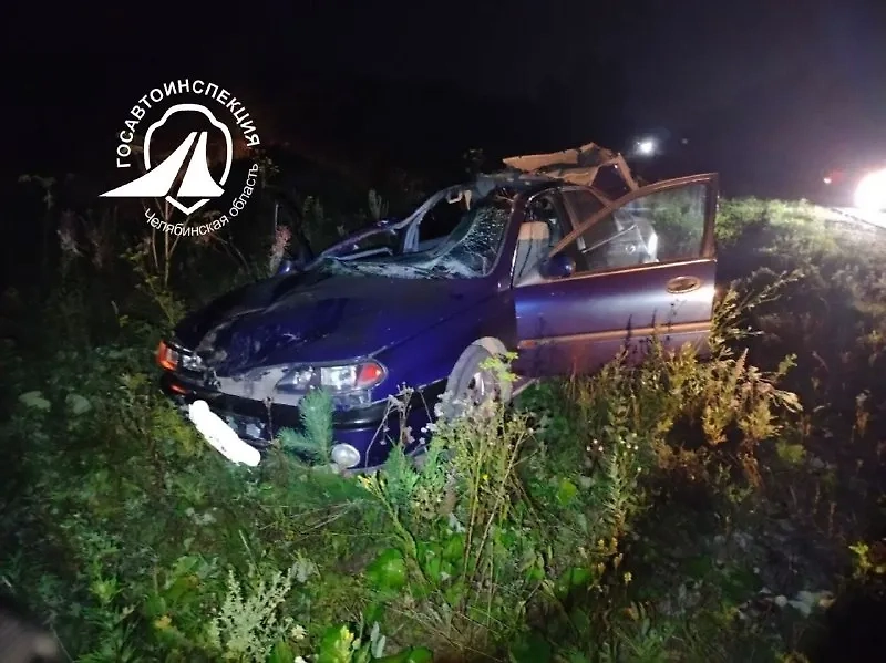 Разбитая машина после ДТП. Фото © Telegram / Госавтоинспекция Челябинской области